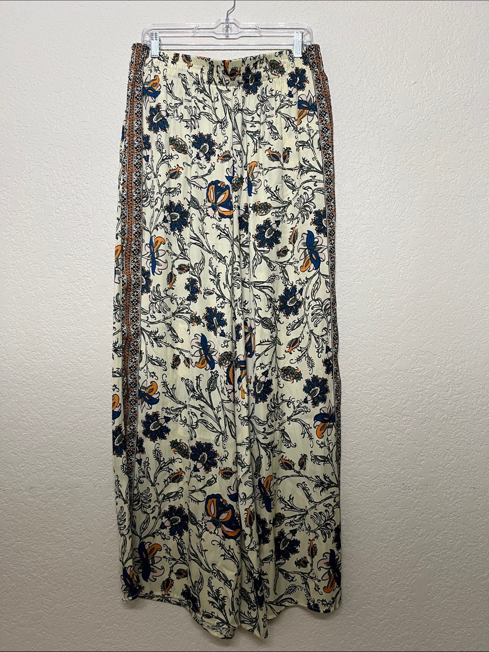Philosophy Women’s XL Wide Leg Floral Pants in Cream, Navy & Mustard